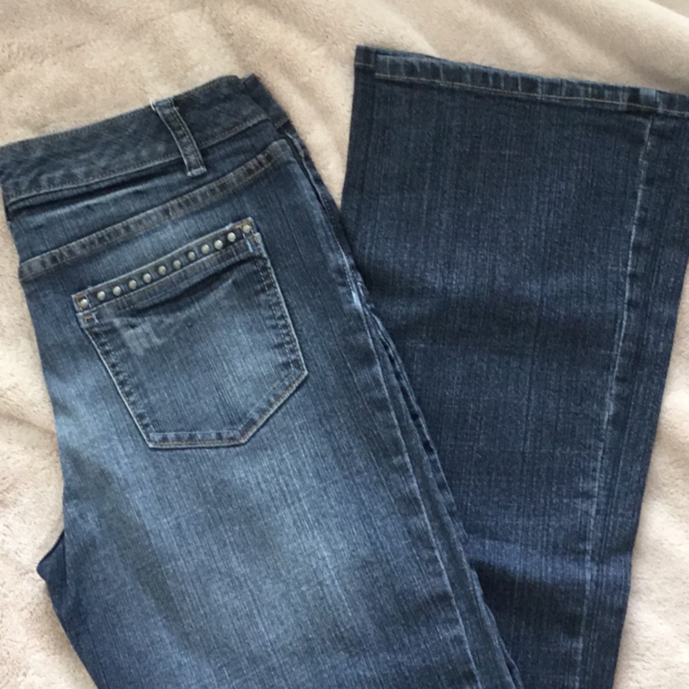 a.n.a
A New Approach 8T women’s jeans